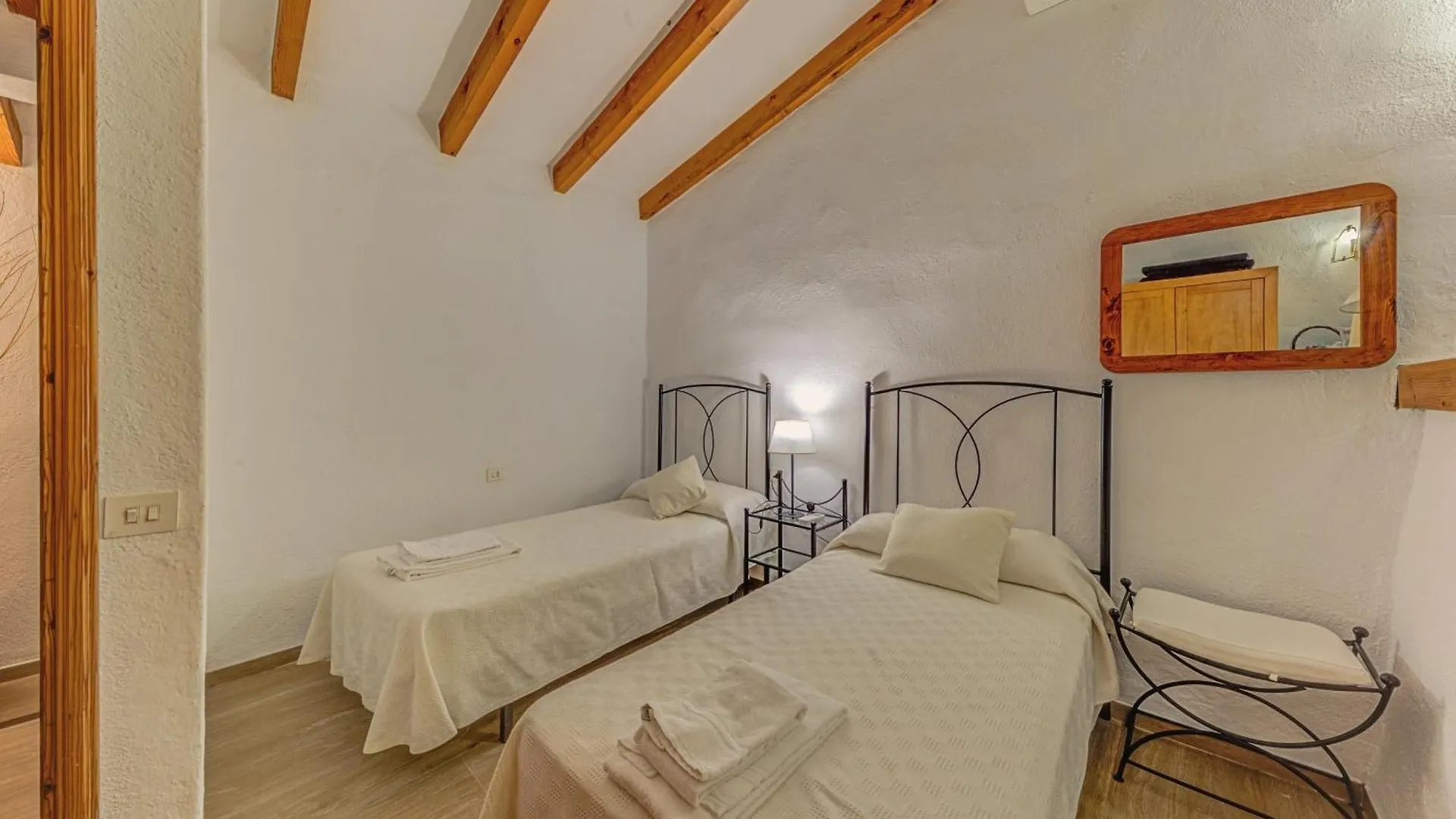 Villa Can Salas By Sealand Villas Pollensa