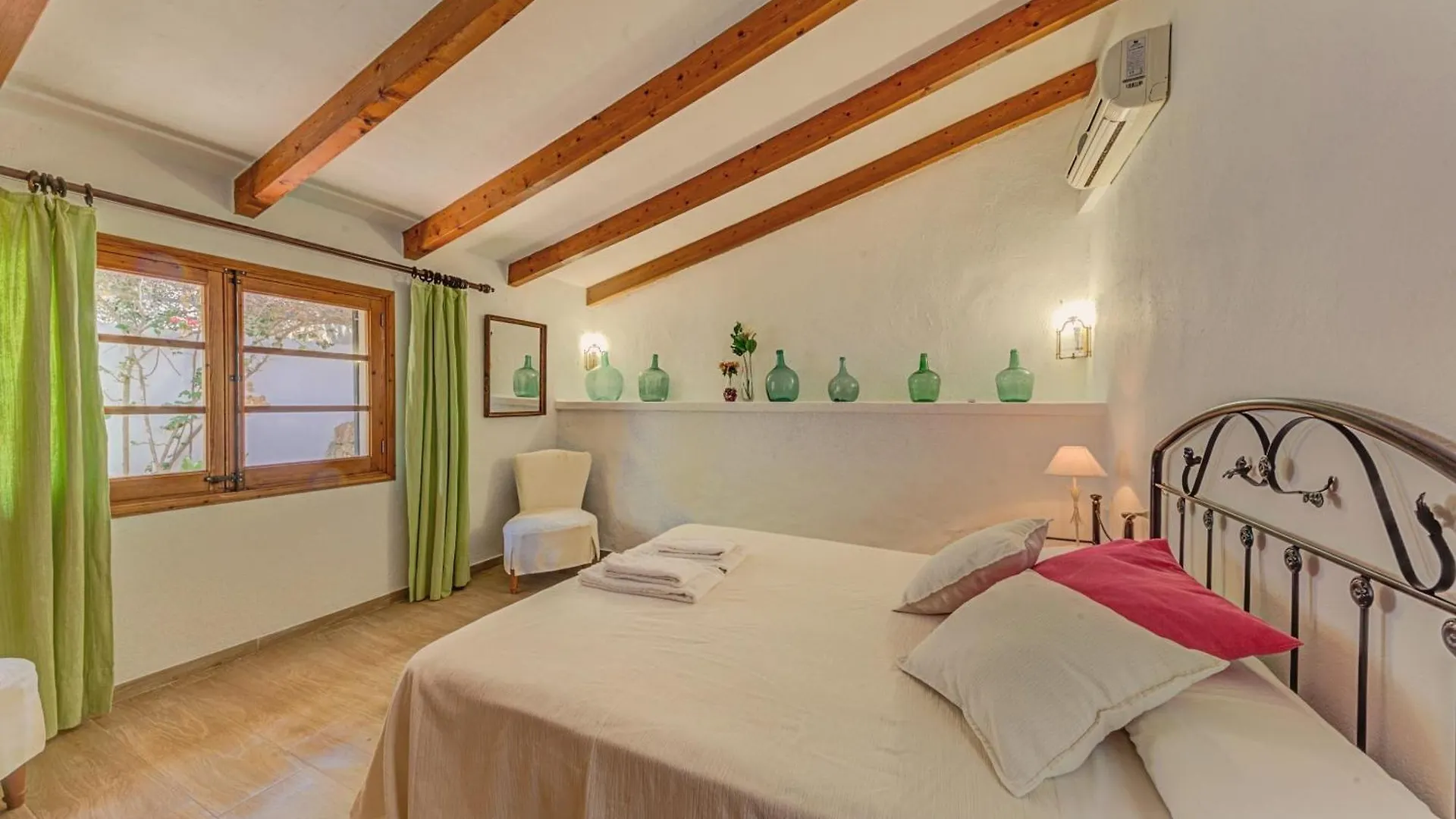 Villa Can Salas By Sealand Villas Pollenca