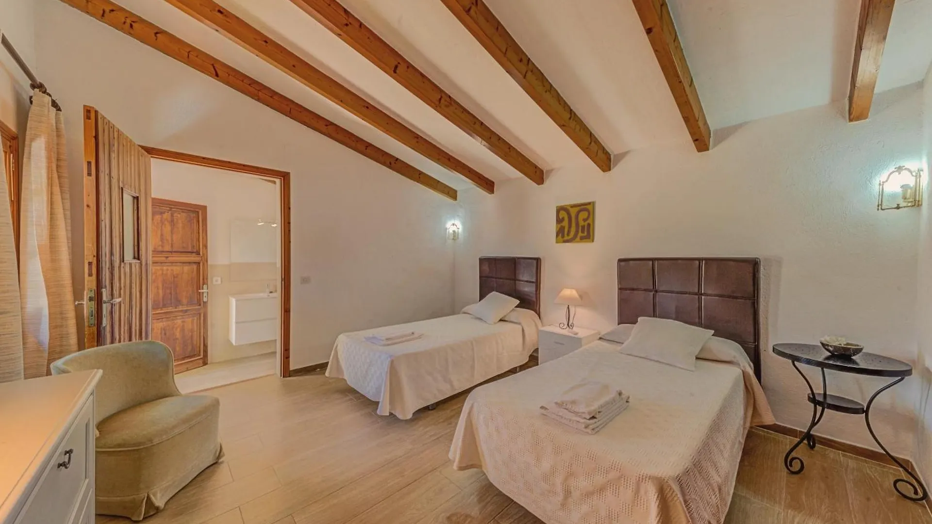 Villa Can Salas By Sealand Villas Pollenca